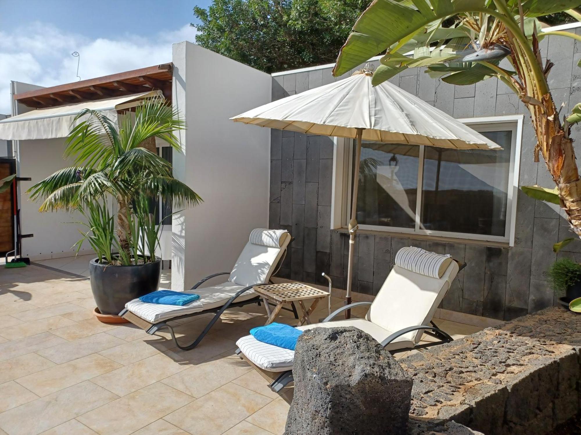 Villa Niki Mit Beheiztem Gemeinschaftspool Fuer 2 Appartments Las Breñas Buitenkant foto